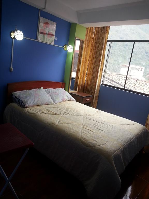 Hostal Arcangel Абанкай Экстерьер фото
